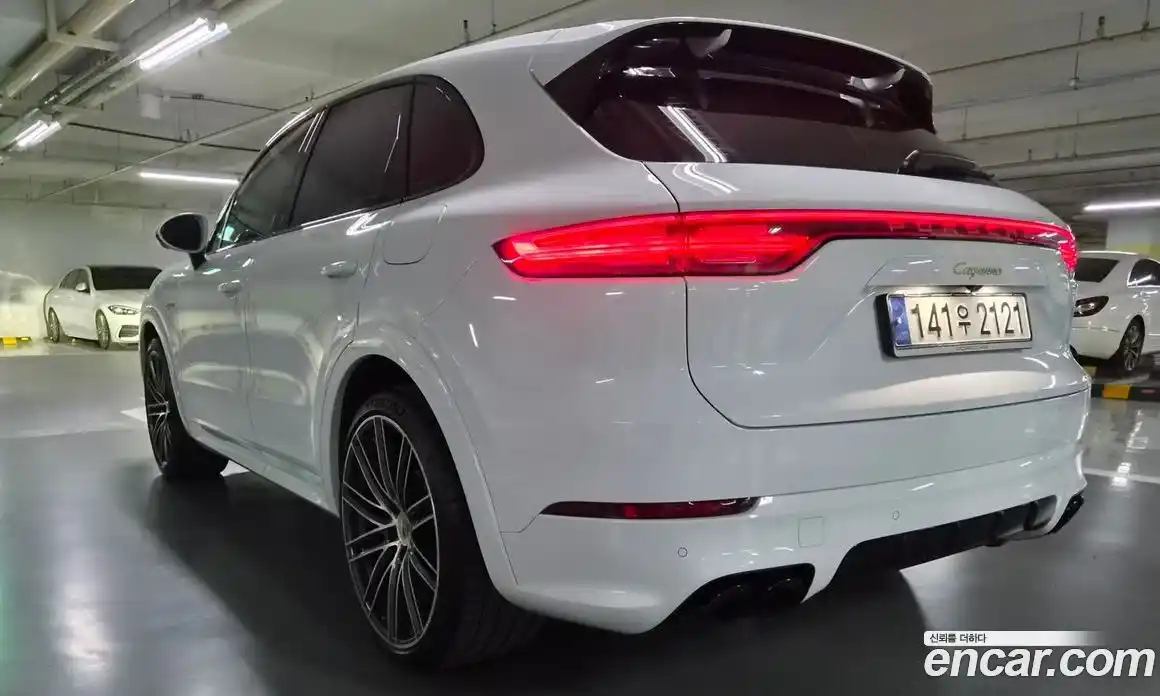 Porsche Cayenne 2020 3.0 гидро в Москве № 1837021, фото 3