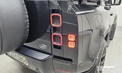Land Rover Defender 2022 3.0 гидро в Москве № 1837315, миниатюра 9