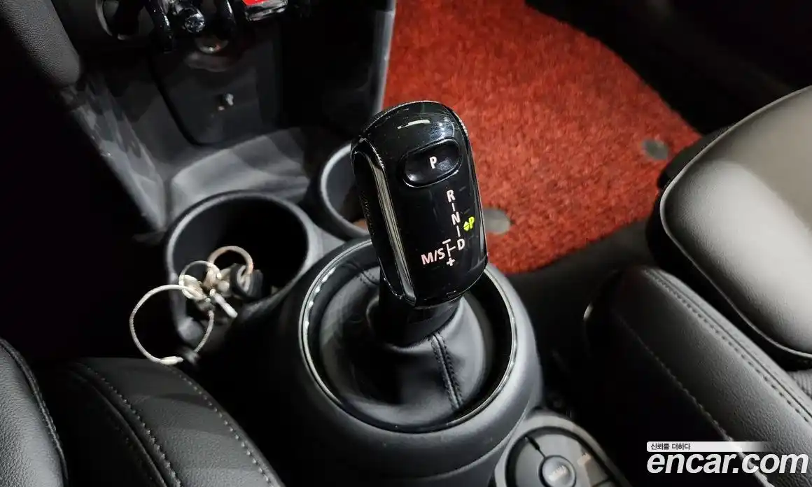 Mini Cooper 2019 1.5 гидро в Москве № 1837566, фото 11