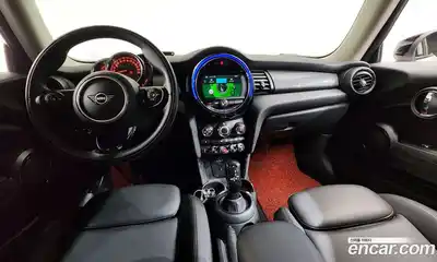 Mini Cooper 2019 1.5 гидро в Москве № 1837566, миниатюра 9