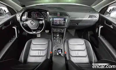 Volkswagen Tiguan 2018 2.0 гидро в Москве № 1838114, миниатюра 7