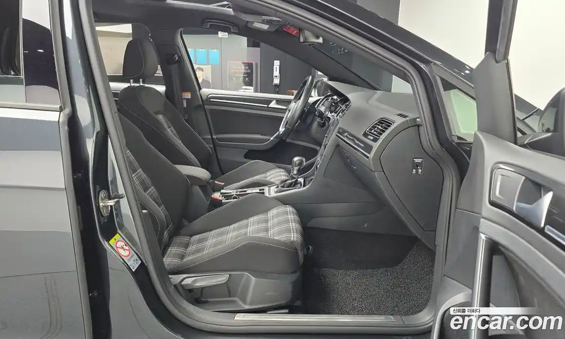 Volkswagen Golf 2015 2.0 гидро в Москве № 1838121, фото 11