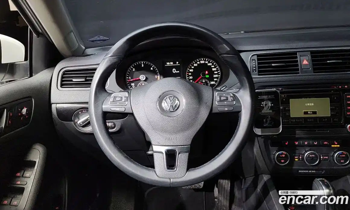 Volkswagen Jetta 2014 2.0 гидро в Москве № 1838135, фото 13