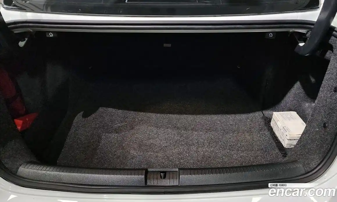 Volkswagen Jetta 2014 2.0 гидро в Москве № 1838135, фото 20