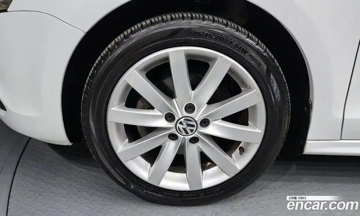 Volkswagen Jetta 2014 2.0 гидро в Москве № 1838135, фото 5