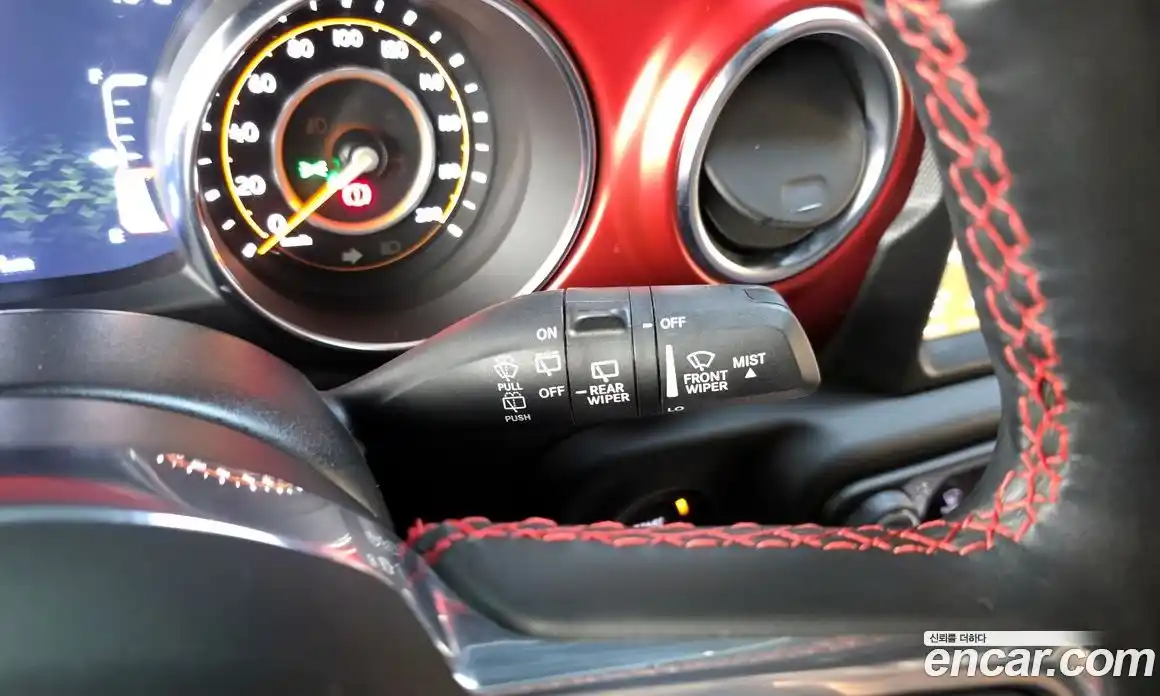 Jeep Wrangler 2023 2.0 гидро в Москве № 1838308, фото 28