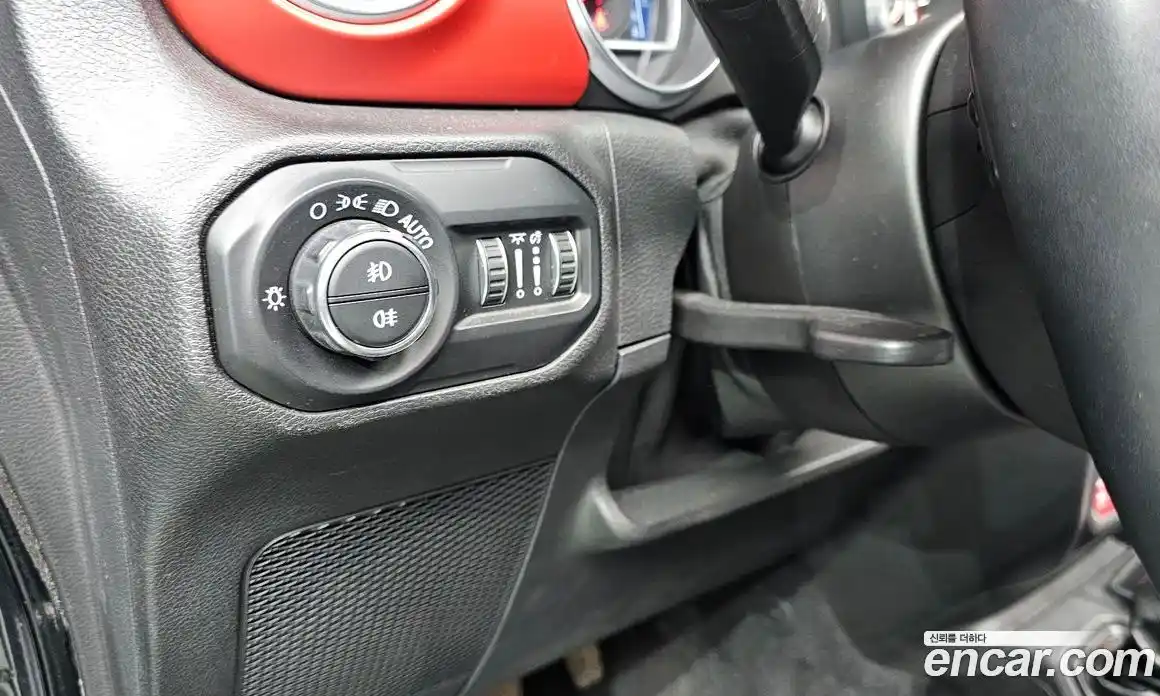 Jeep Wrangler 2021 2.0 гидро в Москве № 1838312, фото 20