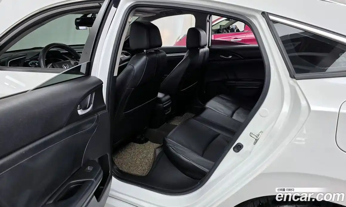 Honda Civic 2018 2.0 гидро в Москве № 1838601, фото 16