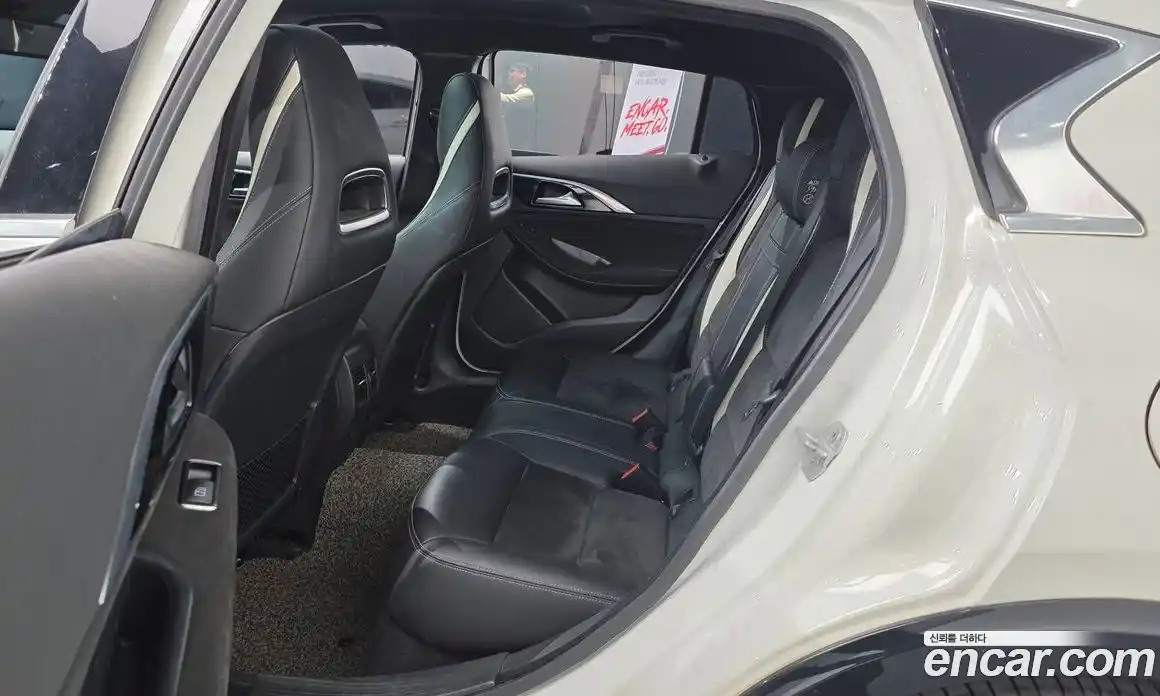 Infiniti Q30 2017 2.0 гидро в Москве № 1840999, фото 18