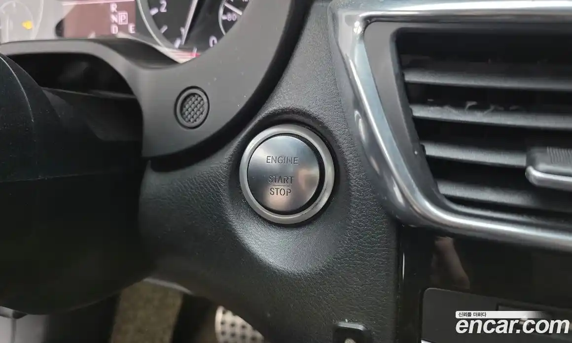 Infiniti Q30 2017 2.0 гидро в Москве № 1840999, фото 28