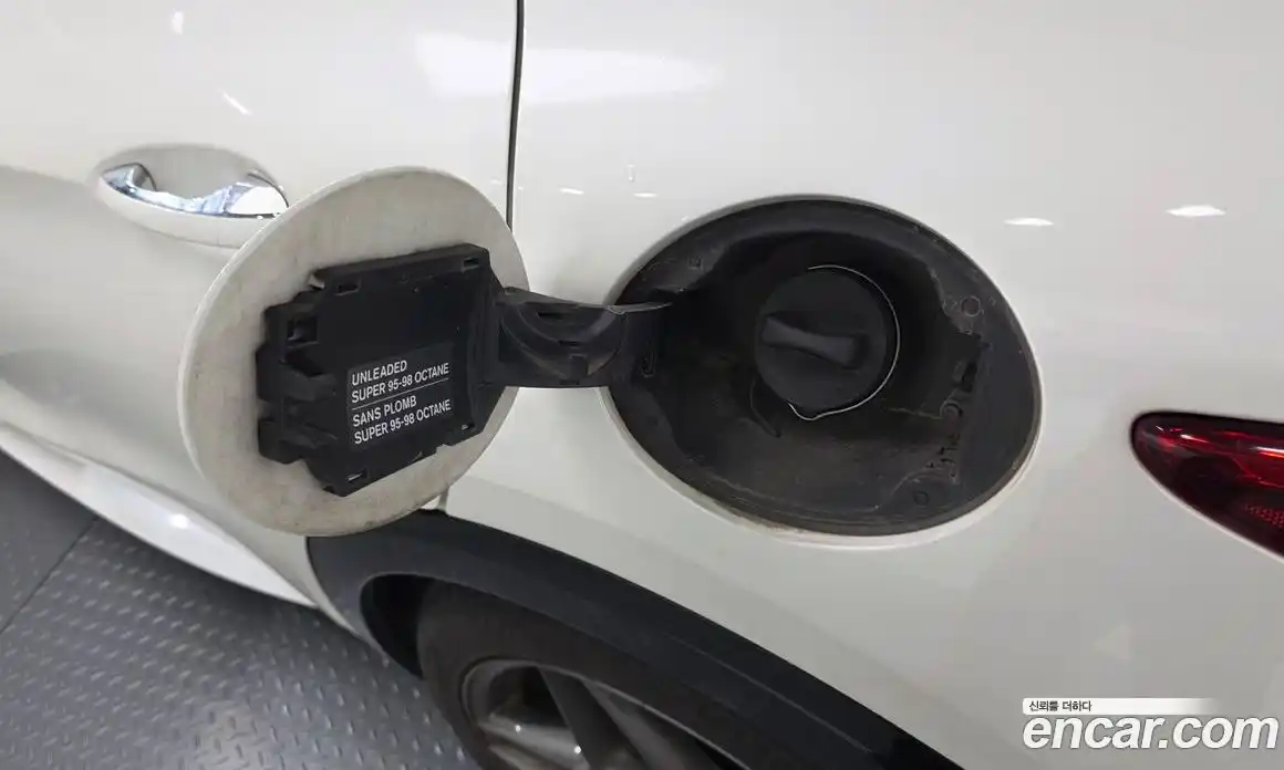 Infiniti Q30 2017 2.0 гидро в Москве № 1840999, фото 29