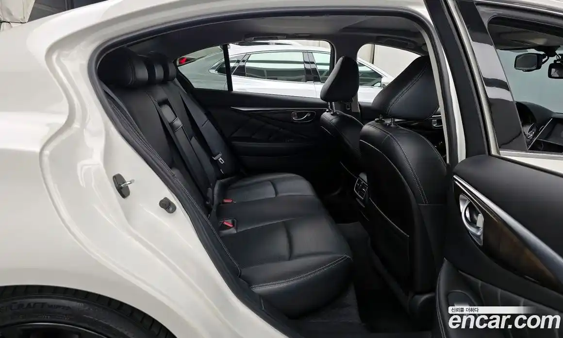 Infiniti Q50 2018 3.5 гидро в Москве № 1841145, фото 12