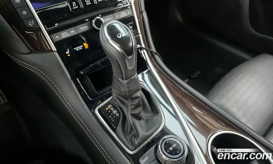 Infiniti Q50 2018 3.5 гидро в Москве № 1841145, фото 9
