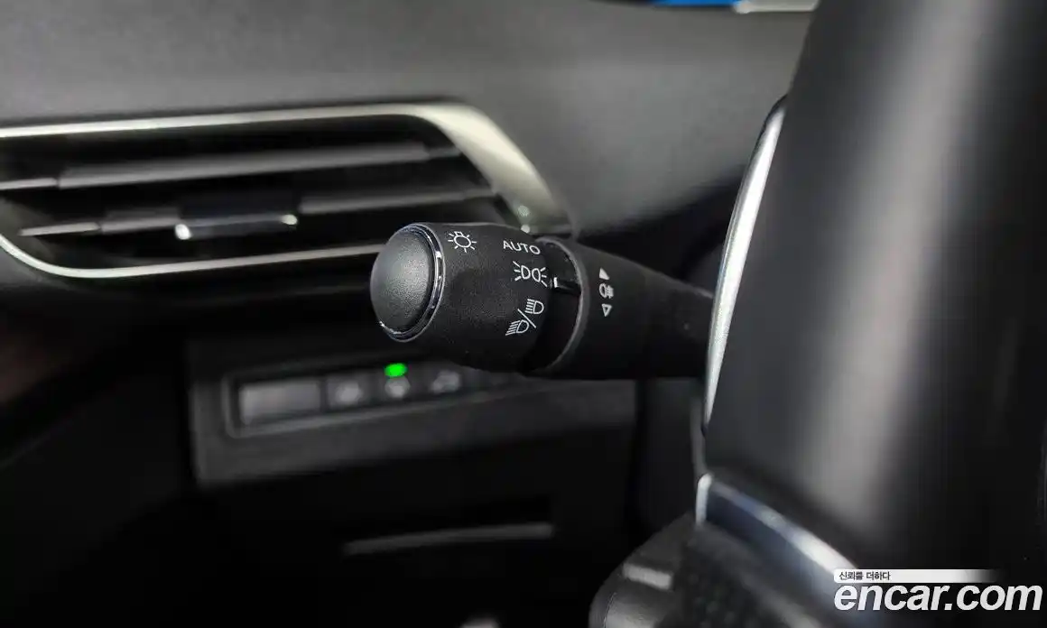Peugeot 5008 2024 1.2 гидро в Москве, фото 27
