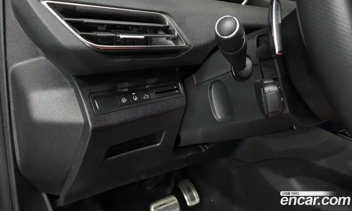 Peugeot 5008 2024 1.2 гидро в Москве, фото 31