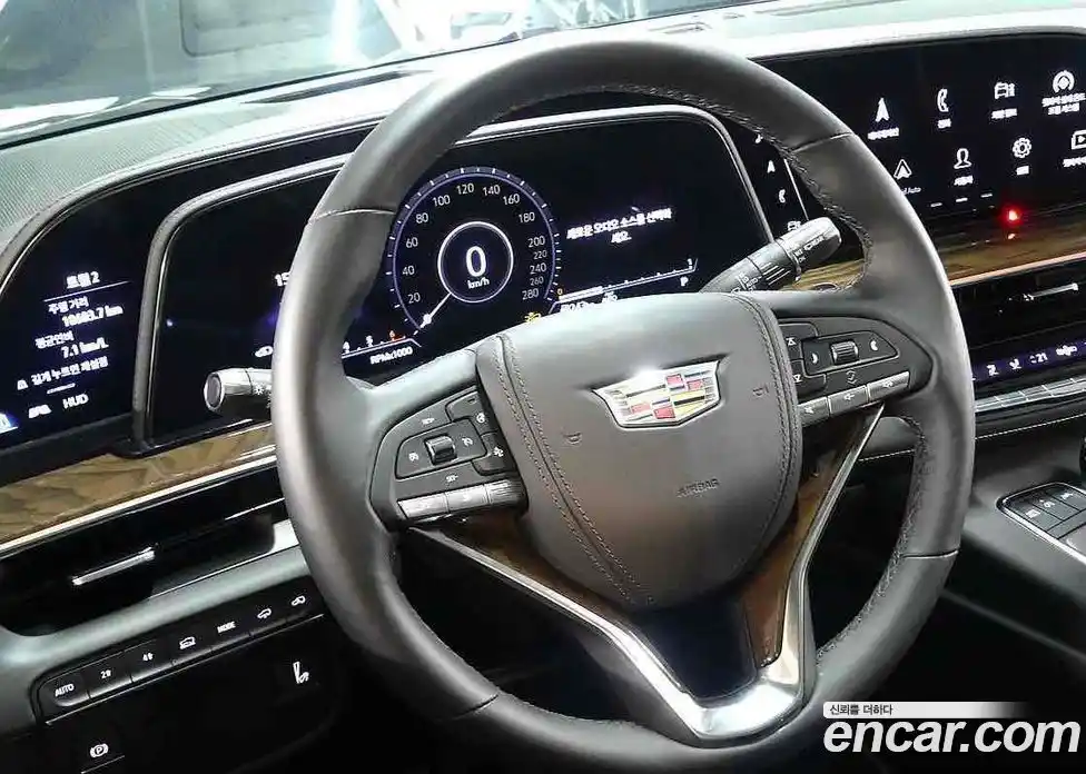 Cadillac Escalade 2024 6.2 гидро в Москве № 1842483, фото 10