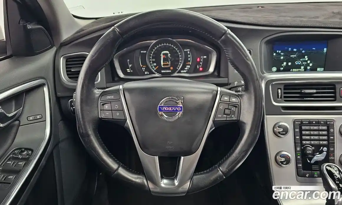Volvo S60 2017 2.0 гидро в Москве № 194771, фото 13