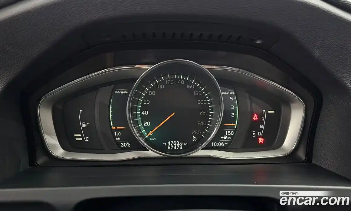Volvo S60 2017 2.0 гидро в Москве № 194771, фото 8