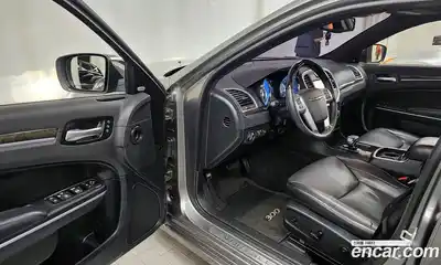 Chrysler 300C 2012 3.6 гидро в Москве № 256753, миниатюра 10