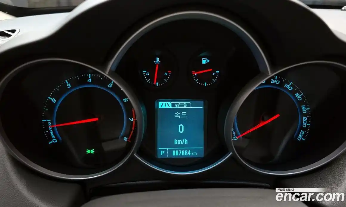 Chevrolet Cruze 2014 1.4 гидро в Москве № 37268, фото 8
