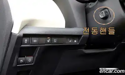 Toyota Sienna 2022 2.5 гидро в Москве № 1015287, миниатюра 12