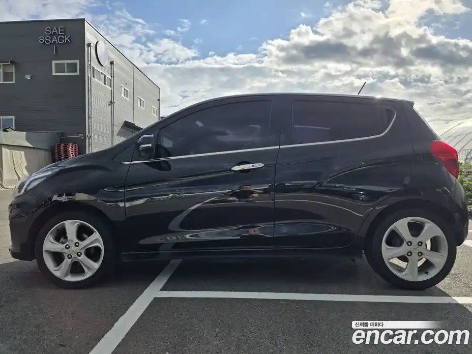 Chevrolet Spark 2022 1.0 механика в Москве № 105827, фото 4