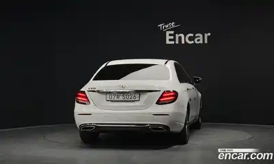 Mercedes-Benz E-Class 2018 2.0 гидро, миниатюра 4
