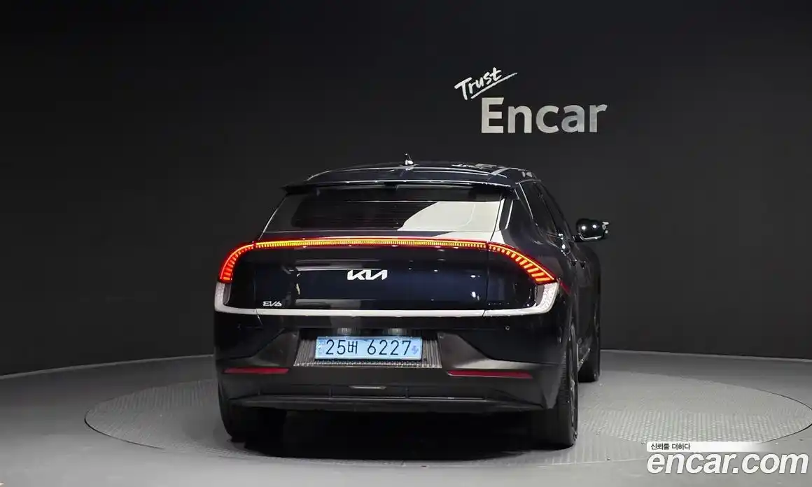 Kia EV6 2022 0.1 гидро в Москве № 120398, фото 4