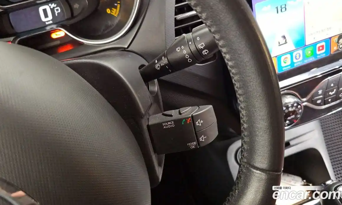 Renault QM3 2014 1.5 гидро в Москве № 1248312, фото 25