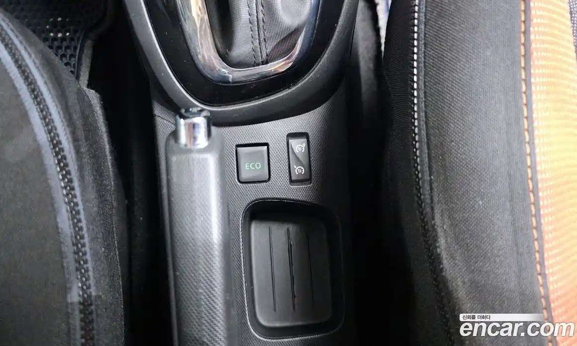 Renault QM3 2014 1.5 гидро в Москве № 1248312, фото 32