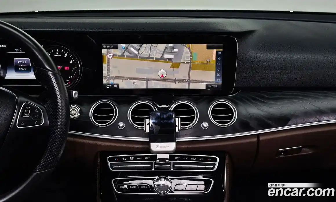 Mercedes-Benz E-Class 2017 2.0 гидро в Москве № 1249128, фото 18