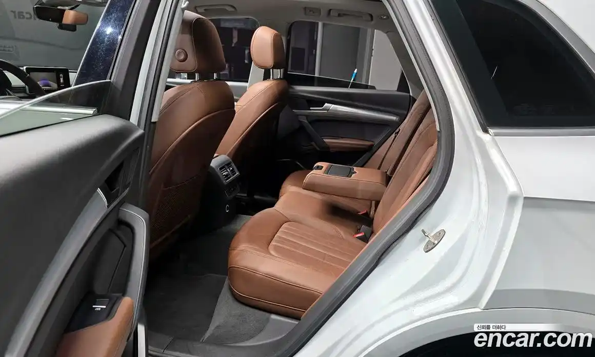 Audi Q5 2020 2.0 гидро в Москве № 1249346, фото 18