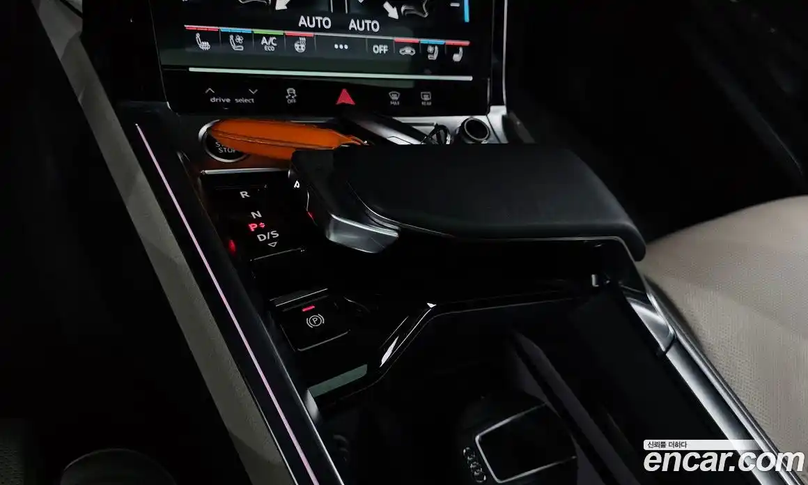 Audi e-tron 2021 0.2 гидро в Москве № 1280177, фото 12