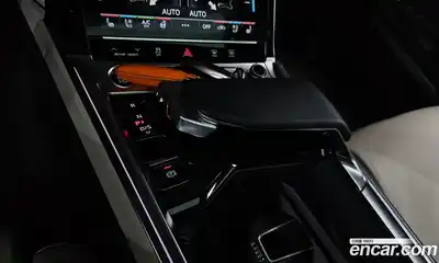 Audi e-tron 2021 0.2 гидро в Москве № 1280177, миниатюра 12