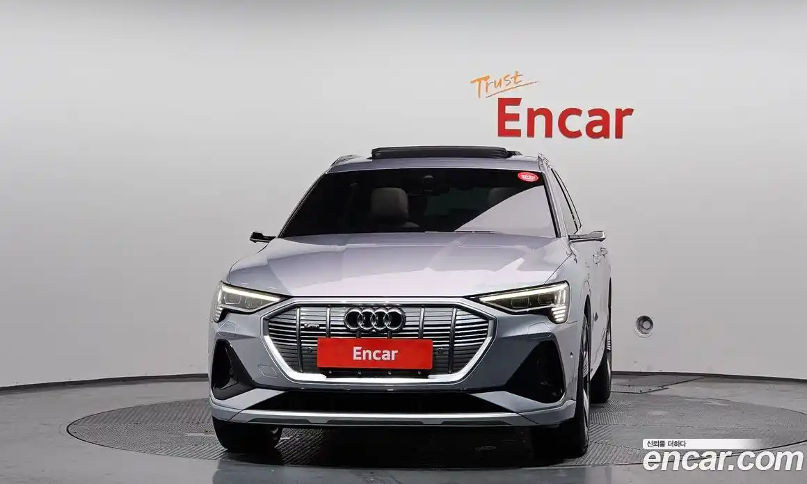 Audi e-tron 2021 0.2 гидро в Москве № 1280177, фото 3