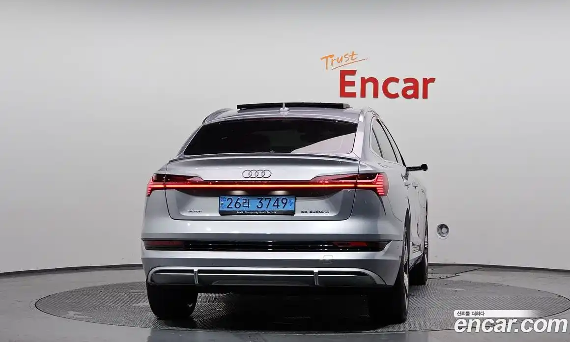 Audi e-tron 2021 0.2 гидро в Москве № 1280177, фото 4