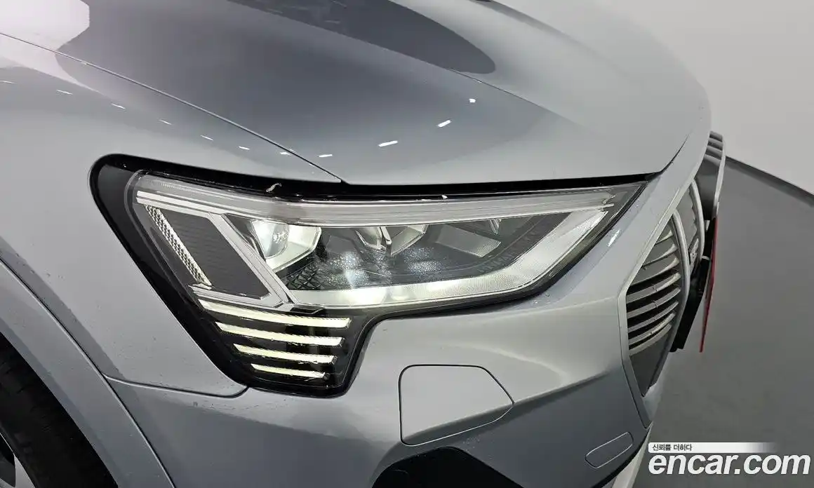 Audi e-tron 2021 0.2 гидро в Москве № 1280177, фото 8