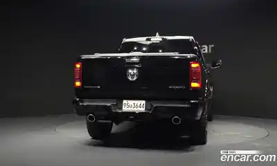 Dodge Ram Pick Up 2021 5.7 гидро в Москве № 1295467, миниатюра 4