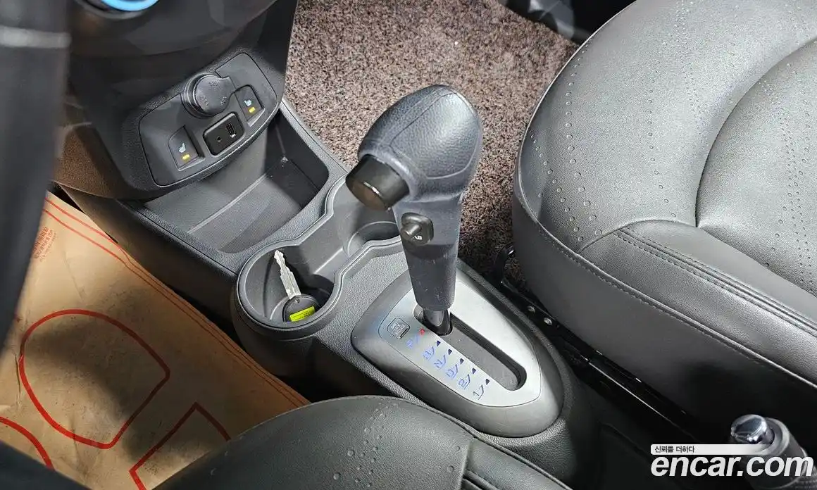 Chevrolet Spark 2013 1.0 гидро в Москве № 1320839, фото 12