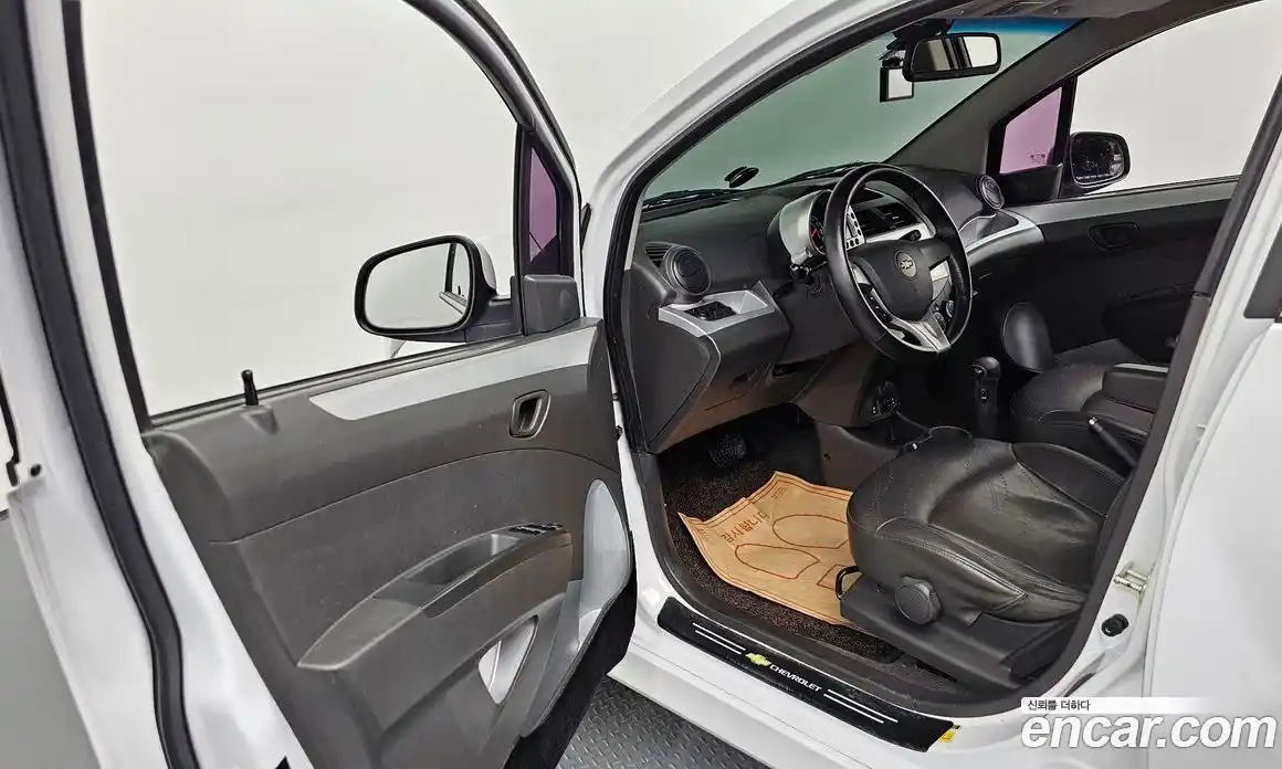 Chevrolet Spark 2013 1.0 гидро в Москве № 1320839, фото 13