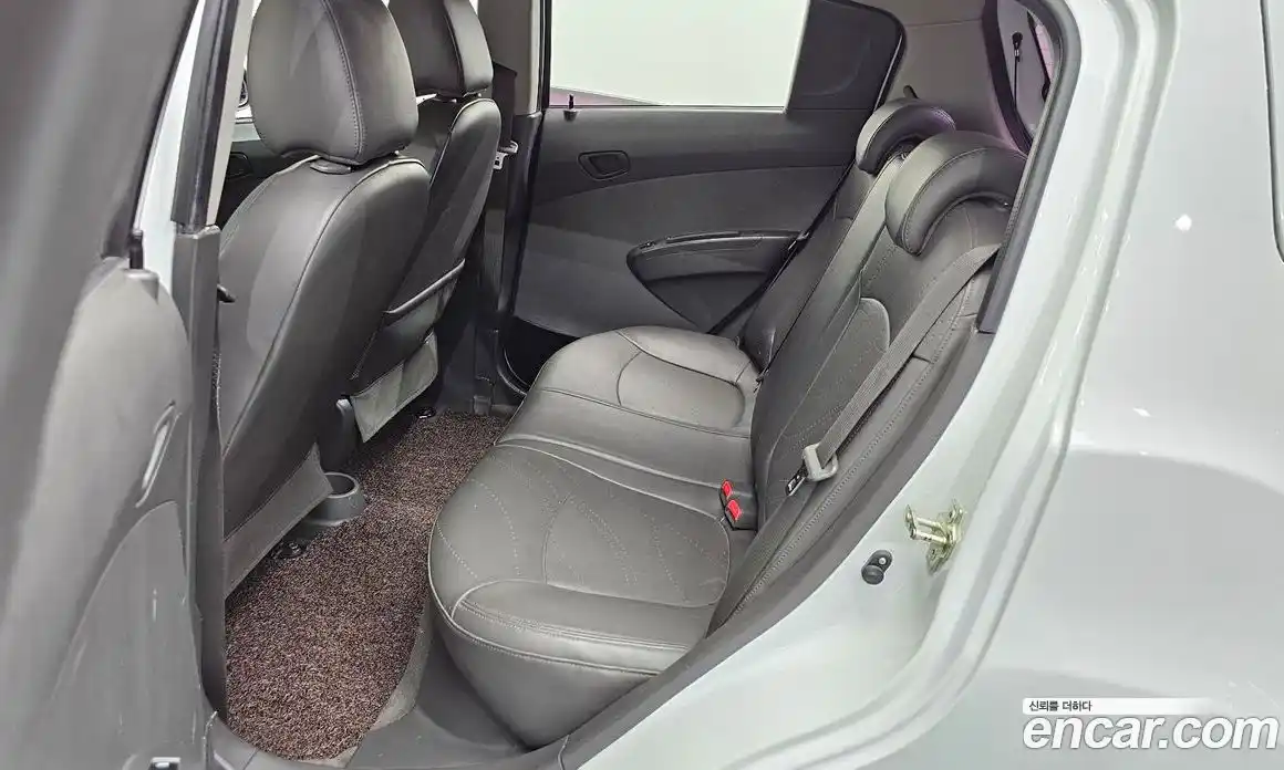 Chevrolet Spark 2013 1.0 гидро в Москве № 1320839, фото 17