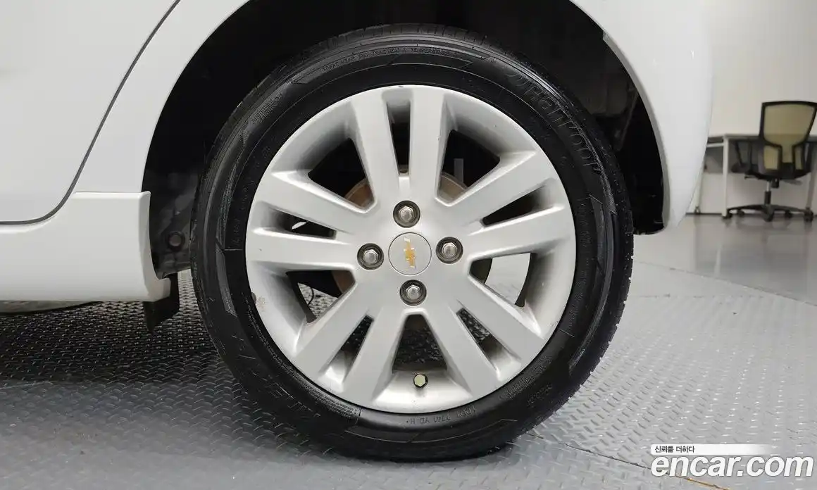 Chevrolet Spark 2013 1.0 гидро в Москве № 1320839, фото 7