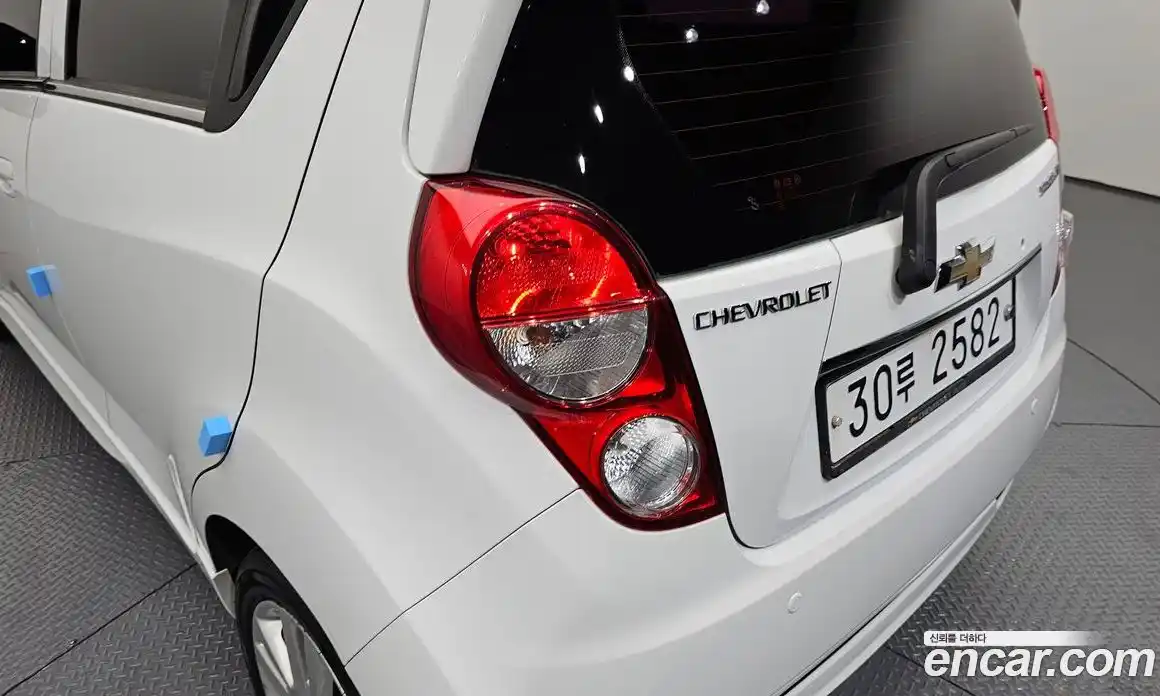 Chevrolet Spark 2013 1.0 гидро в Москве № 1320839, фото 9