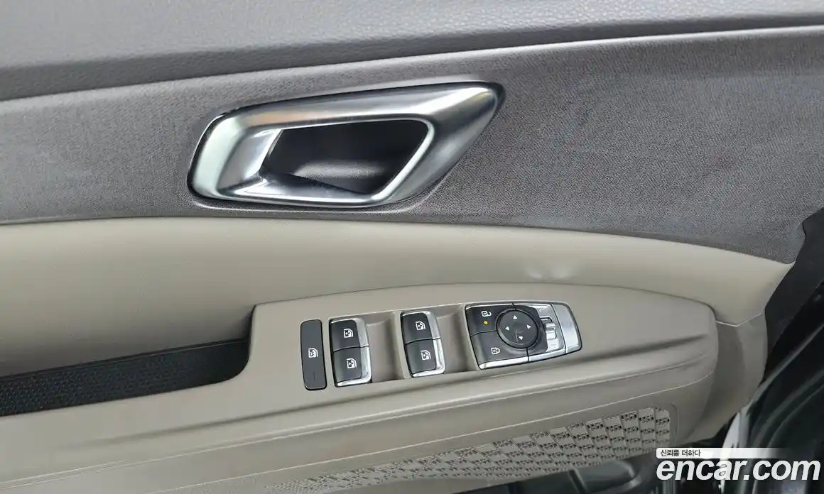 Kia Canival 2024 1.6 гидро в Москве, фото 28