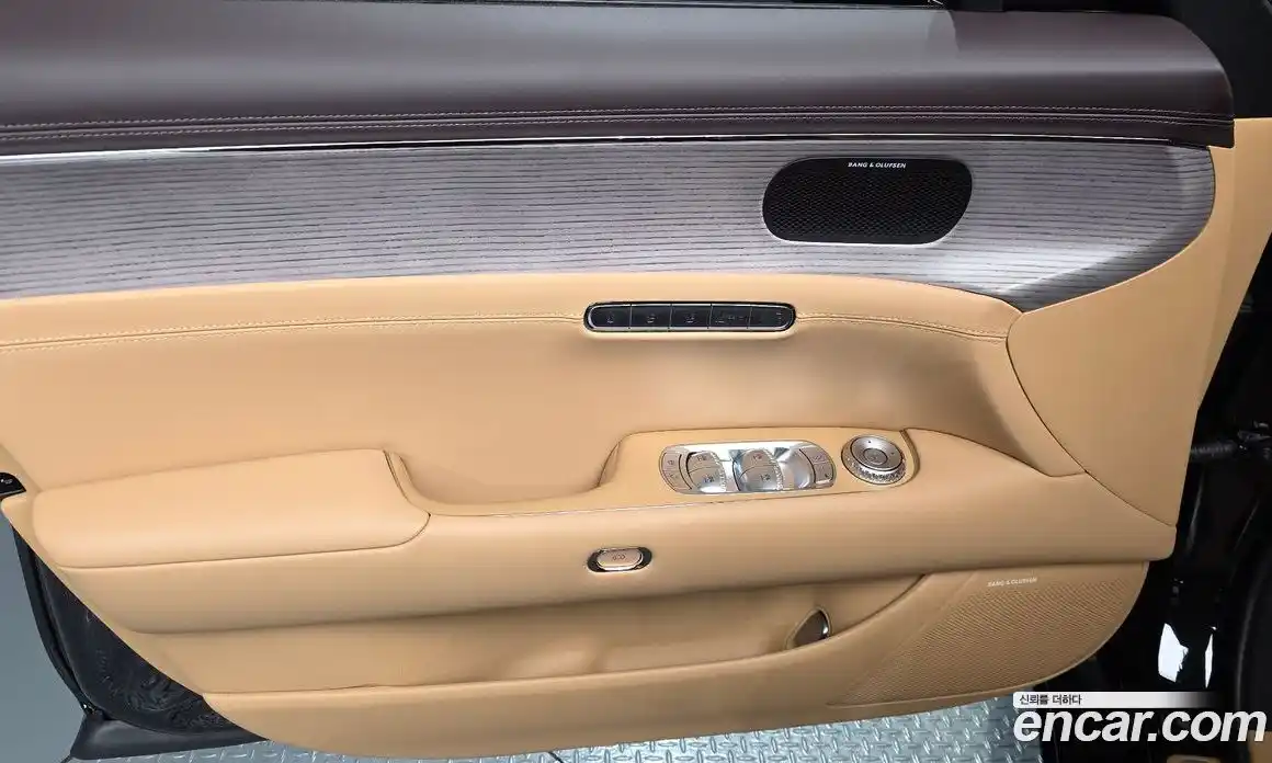 Genesis G90 2025 3.5 гидро в Москве, фото 14