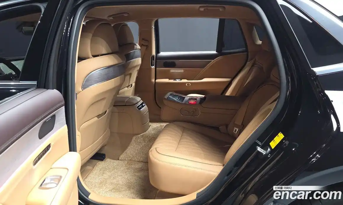 Genesis G90 2025 3.5 гидро в Москве, фото 16