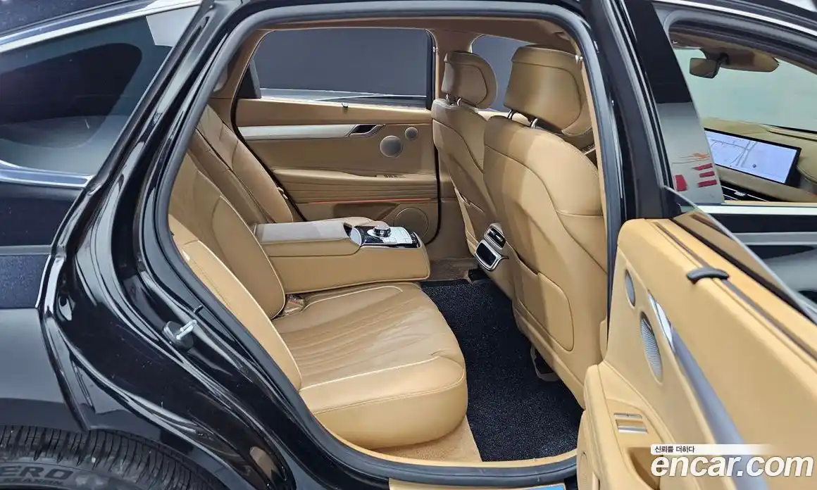 Genesis G80 2024 2.5 гидро в Москве, фото 17