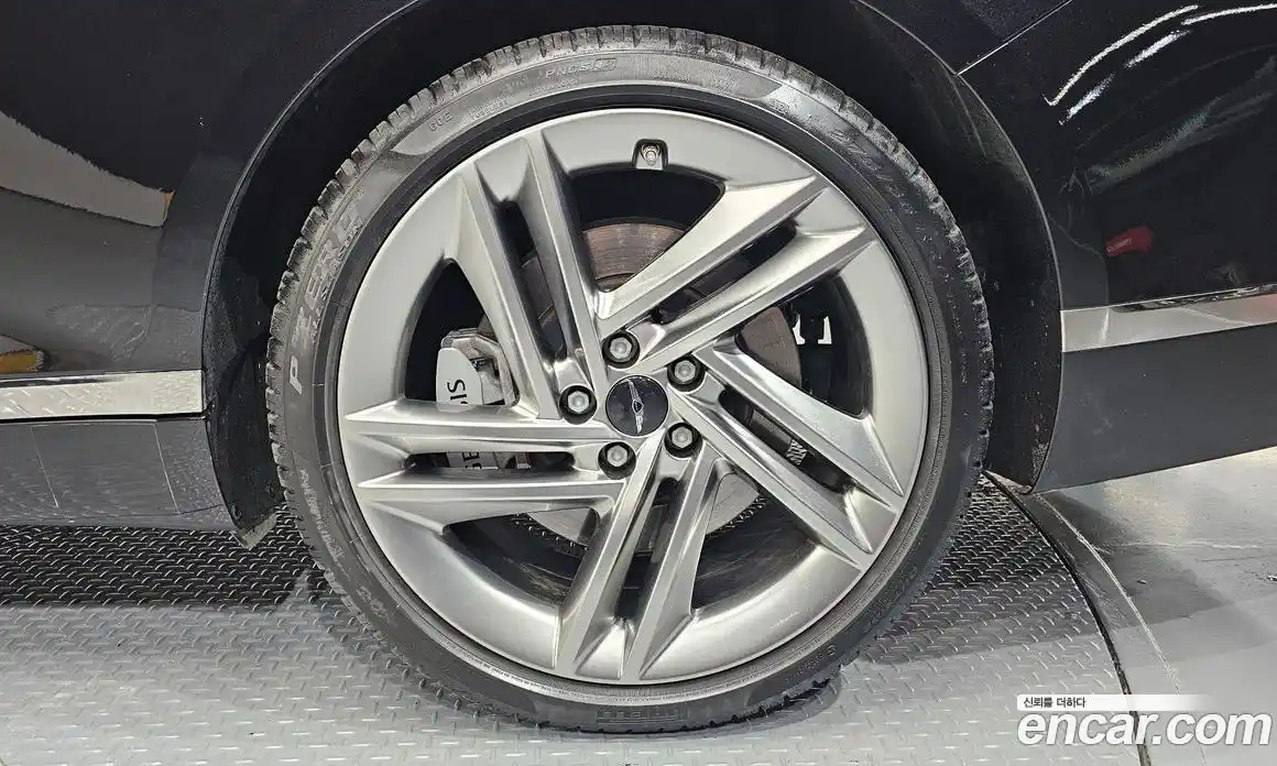 Genesis G80 2024 2.5 гидро в Москве, фото 7