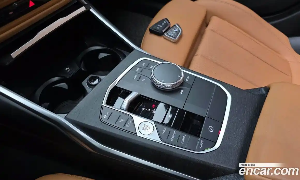 BMW 3-Series 2024 2.0 гидро, фото 12