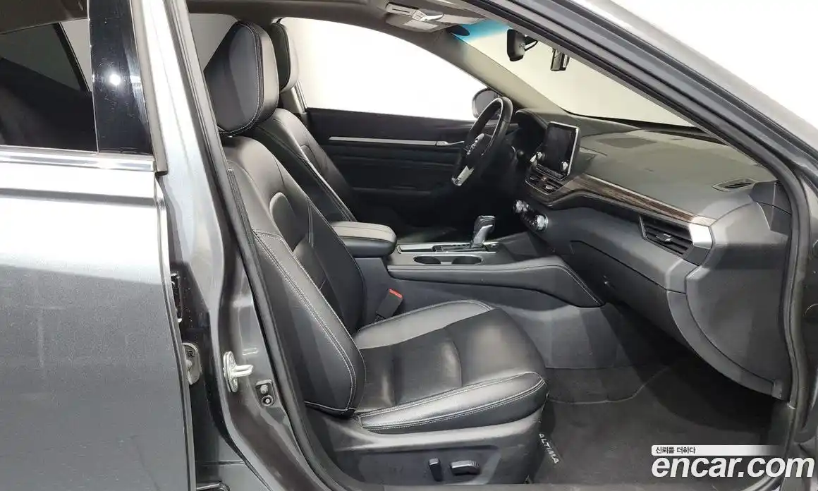Nissan Altima 2019 2.5 гидро в Москве № 1351242, фото 16